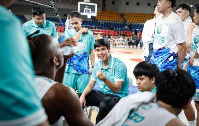 Charles Tiu Sets Modest Goals as Injuries, Player Exits Hamper Phoenix Ahead of PBA Governors’ Cup
