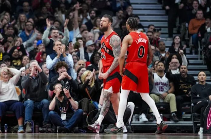 Raptors Use Historic 31-0 Run in First Half to Blitz Past Magic in Blowout