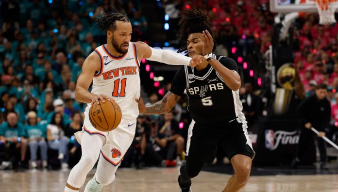 2026 NBA Finals: Knicks Climb Out of 14‑Point Hole to Take Series Opener