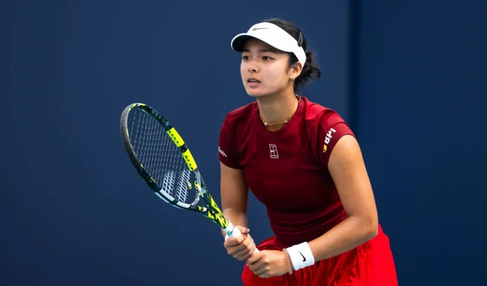 Alex Eala Defeats Lizette Cabrera at WTA Ilkley Open, Secures Spot in Round of 16
