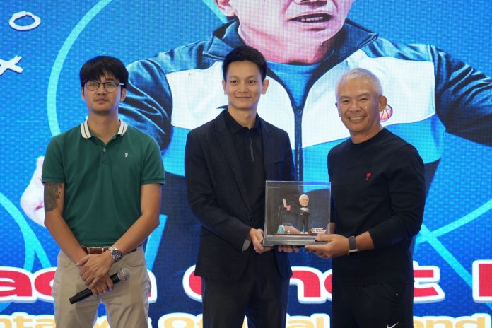 Daily Fantasy Names Chot Reyes as Brand Ambassador in Fun-Filled Coach Chot Challenge