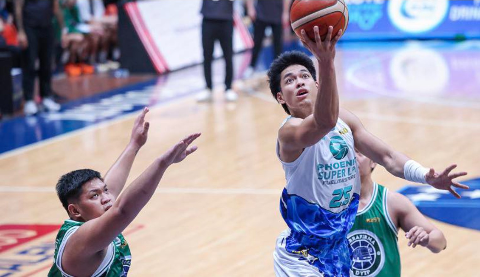 Phoenix’s Charles Tiu Lauds Ricci Rivero’s Growing Leadership, Maturity Even as Scoring Continues to Level Up