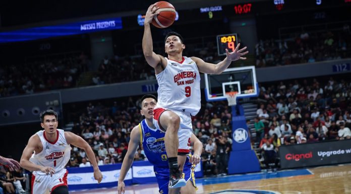 Tim Cone Admits RJ Abarrientos, Scottie Thompson Not Meshing Well Yet as Ginebra Looks to ‘Clean’ Stuff Up