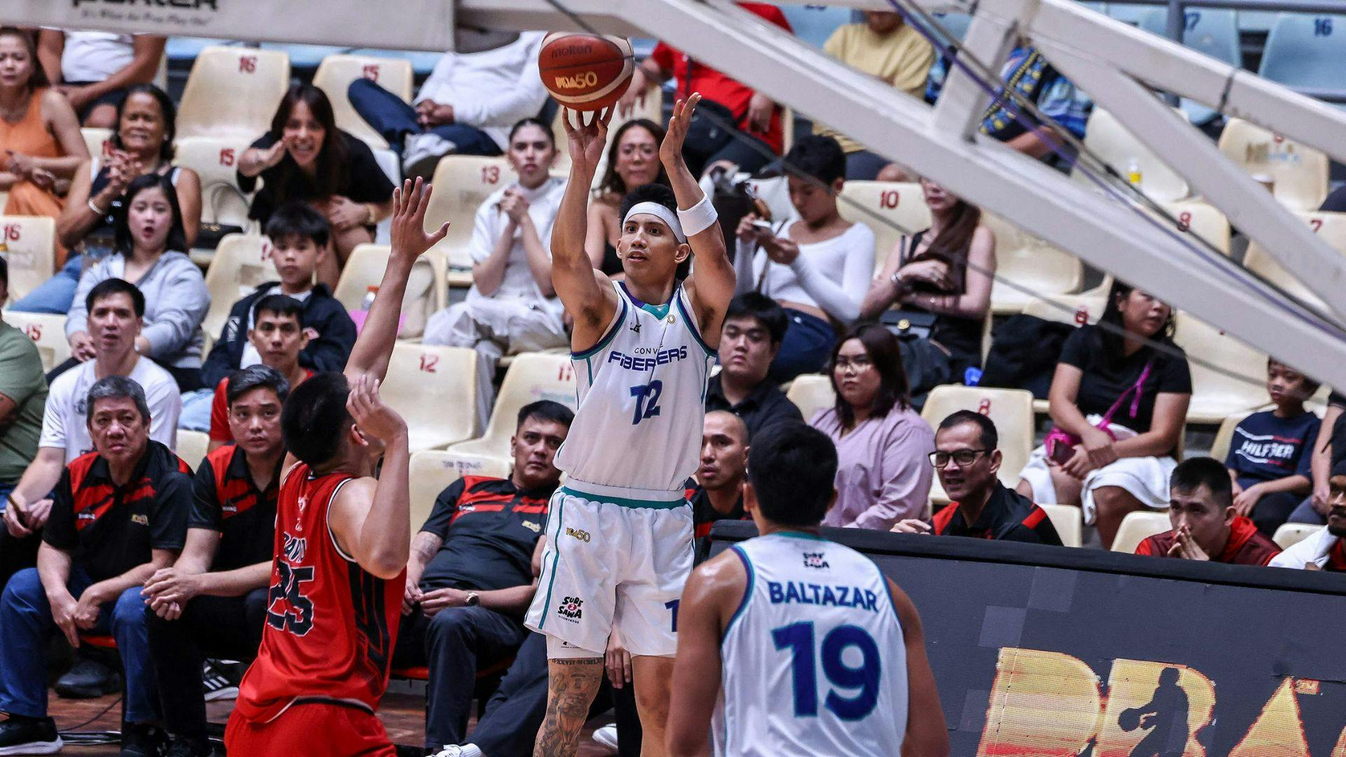 PBA Daily Metrics: Alec Stockton Outduels Sedrick Barefield as Converge Tops Blackwater while Robert Bolick and NLEX Halt Surging Rain or Shine
