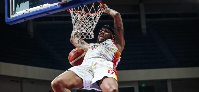 Converge Brings in ex-PBA Import Donovan Smith in Midst of Must-Win Stretch—Report