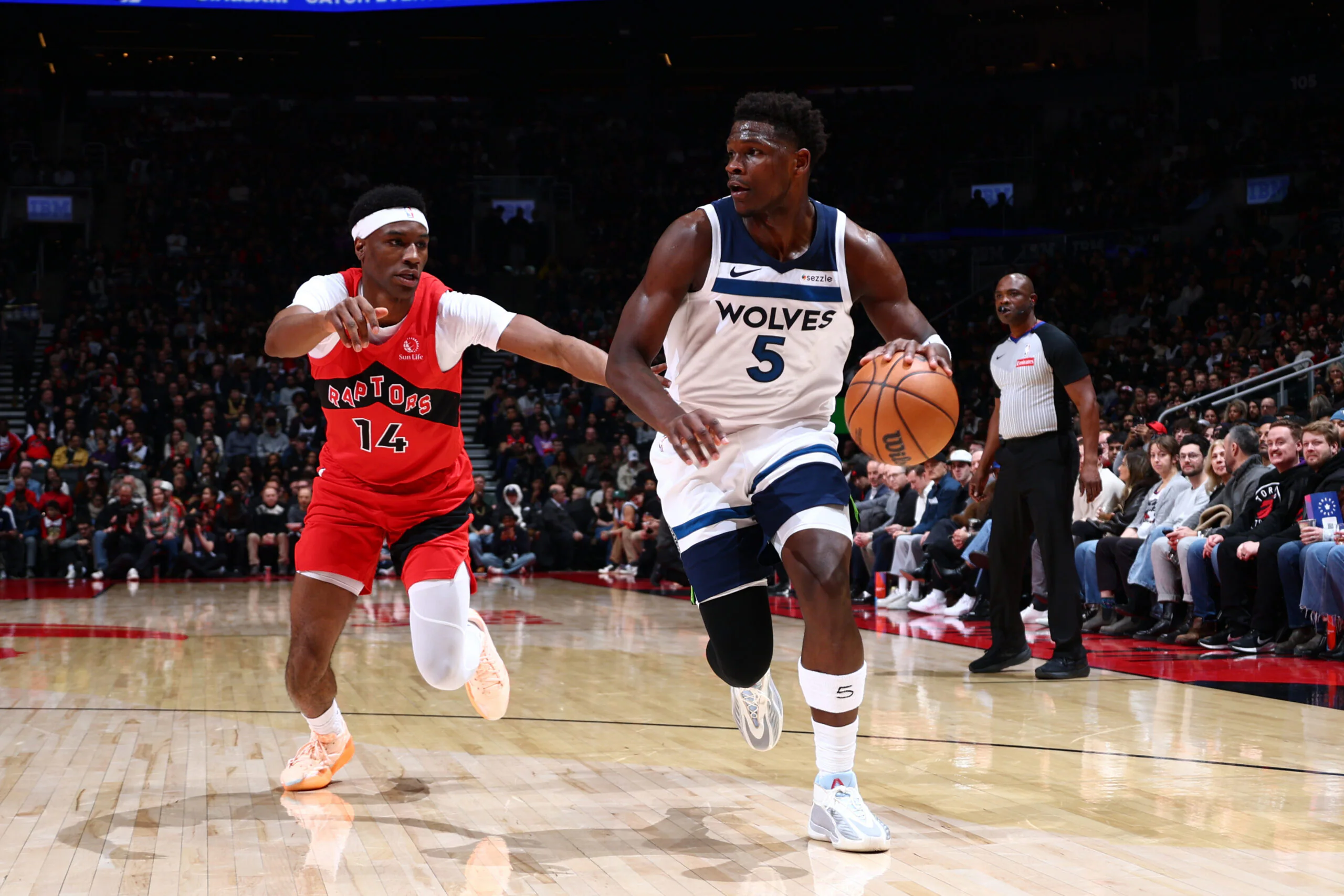 NBA Clash: Timberwolves vs. Raptors! Daily Fantasy Picks & Lineup Guide (Mar 6)