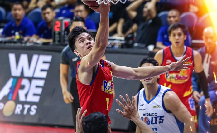 PBA Game Breakdown: Rain or Shine Comes Up Clutch, Deals Meralco 85-83 Loss for Four Straight