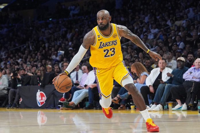 Late Run Pushes Lakers Past Warriors in Injury-Plagued Matchup