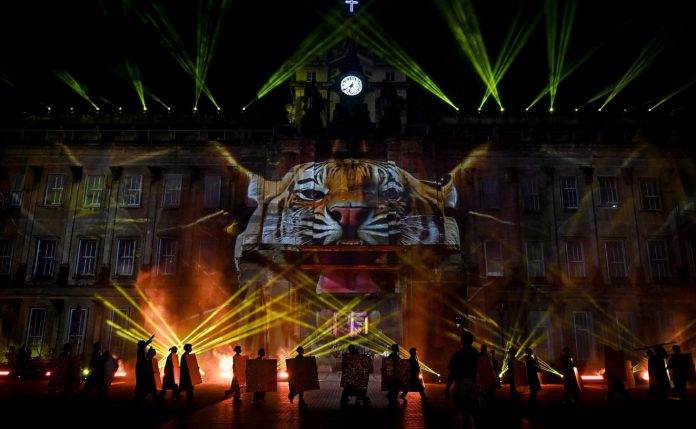 Show ‘Em How It’s Done: UST Opens UAAP Season 88 in Style