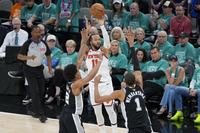 NBA Daily Metrics: Brunson Takes Over, Towns Outplays Wemby as Knicks Complete Major Comeback Win Against Spurs in Game 1