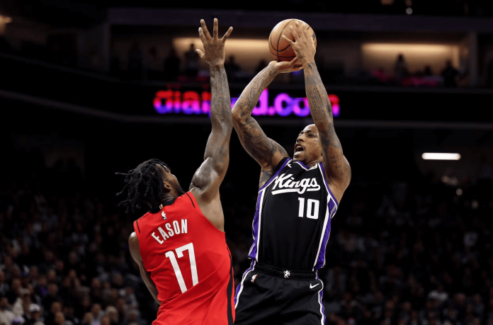 NBA: Fox and DeRozan’s Unknown Clutch Scoring Stats Proved Deadly in Kings Win Over Rockets