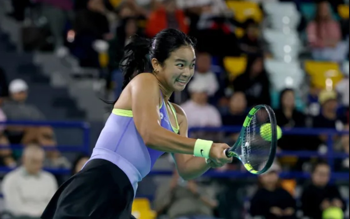 Alex Eala Off to Blazing Start in Mubadala Abu Dhabi Open After Dispatching Zeynep Sönmez