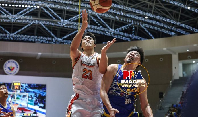 Grade the Trade: Magnolia Rises with William Navarro, NorthPort Sinks Deeper with Calvin Abueva