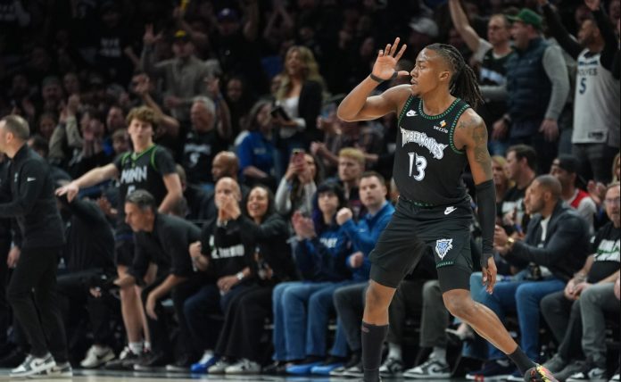 2026 NBA Playoffs: Ayo Dosunmu Drops 43 as Timberwolves Take 3-1 Series Lead Despite Injury Blows